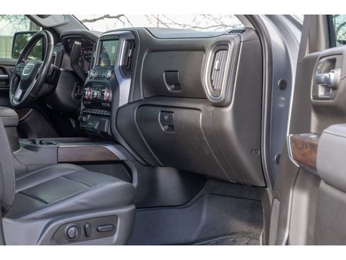 Used 2020 GMC Sierra 1500 SLT w/ SLT Convenience Package image 10