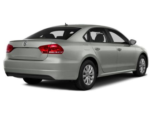 Used 2015 Volkswagen Passat 1.8T Limited Edition FWD image 2
