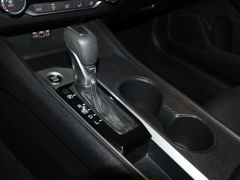 Used 2025 Nissan Altima 2.5 SV image 14