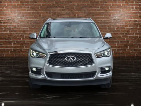 Used 2020 INFINITI QX60 Luxe w/ Essential Package image 5