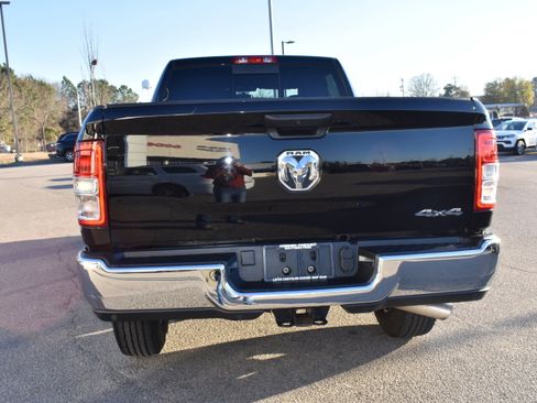 Used 2024 RAM 2500 Tradesman w/ Chrome Appearance Group image 7