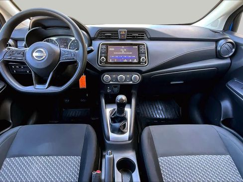 Used 2024 Nissan Versa S FWD image 15