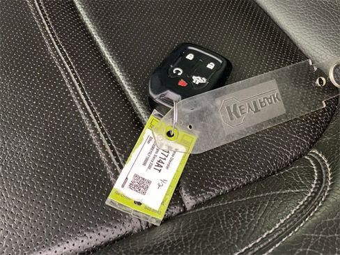 Used 2020 GMC Sierra 2500 Denali w/ Denali Ultimate Package image 42