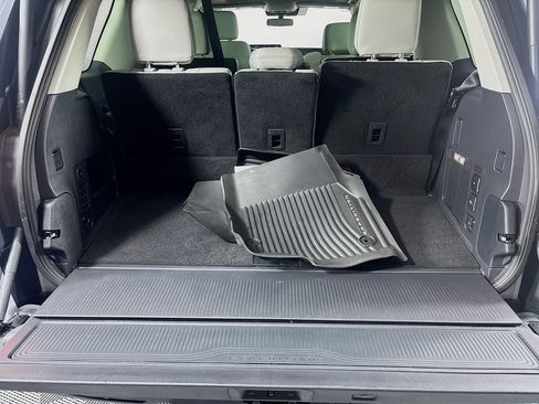 Used 2025 Ford Expedition Active RWD image 27