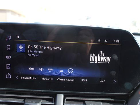 Used 2025 Chevrolet Trax ACTIV w/ Driver Confidence Package image 21