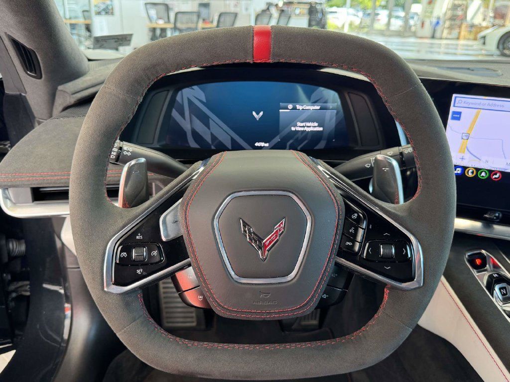Used 2023 Chevrolet Corvette Stingray Premium Cpe w/ Z51 Performance Package RWD image 11