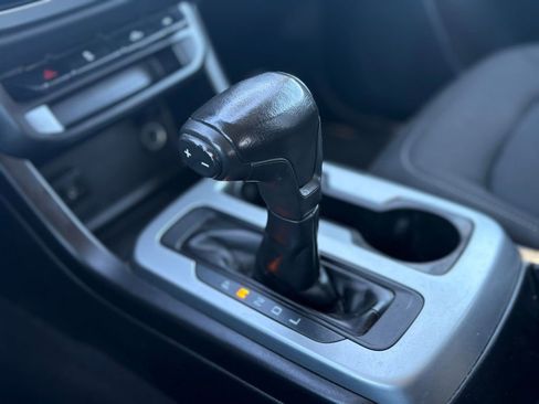 Used 2020 Chevrolet Colorado LT AWD/4WD image 15