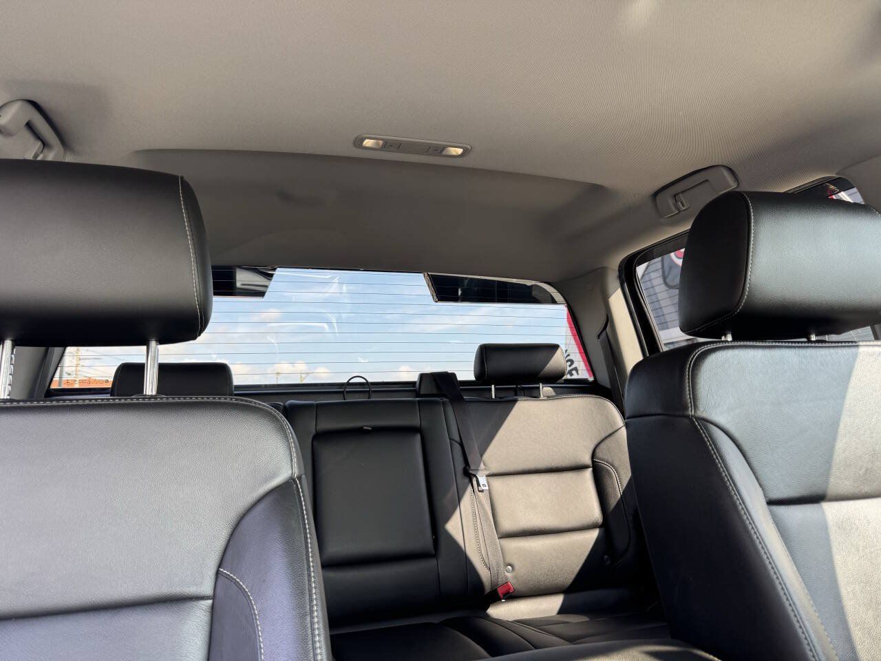 Used 2019 GMC Sierra 2500 SLT w/ Duramax Plus Package AWD/4WD image 43