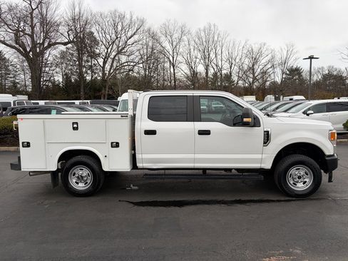 Used 2020 Ford F250 XL w/ Power Equipment Group image 6