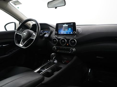 Used 2022 Nissan Sentra SV image 12