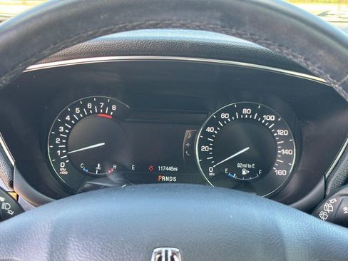 Used 2015 Lincoln MKC FWD w/ Equipment Group 101A Select image 19
