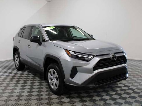 Used 2023 Toyota RAV4 LE FWD image 8