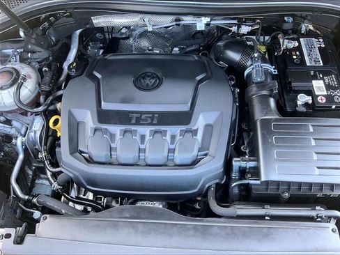 Used 2022 Volkswagen Tiguan SE R-Line AWD/4WD image 31