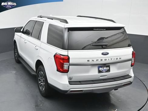 Used 2024 Ford Expedition XLT RWD image 13