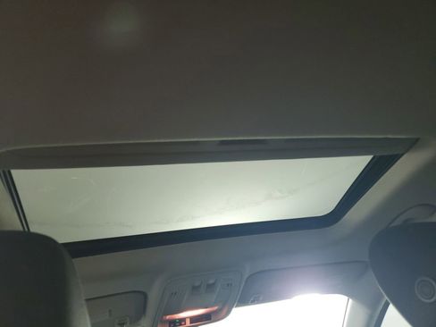 Used 2016 Chevrolet Cruze LT w/ Sun And Sound Package image 16