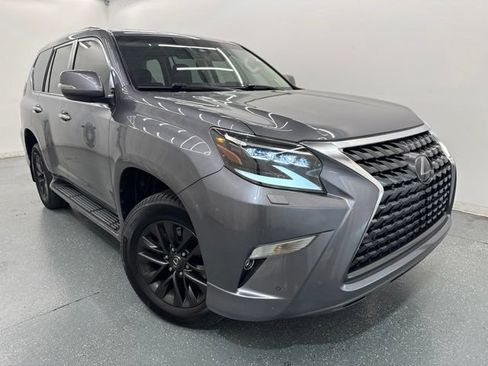 Used 2020 Lexus GX 460 Premium w/ Premium Package AWD/4WD image 3