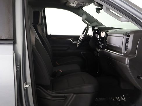 Used 2024 Chevrolet Silverado 1500 LT AWD/4WD image 24