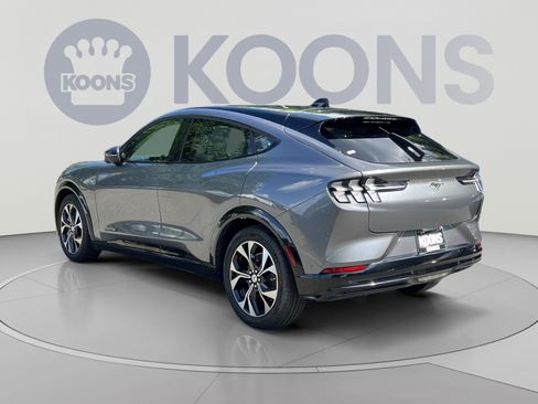 Used 2023 Ford Mustang Mach-E Premium AWD/4WD image 4