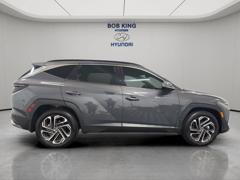 Certified 2026 Hyundai Tucson Limited FWD image 6