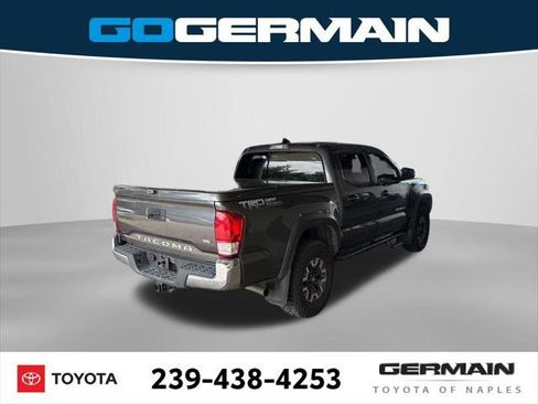 Certified 2019 Toyota Tacoma TRD Off-Road RWD image 10