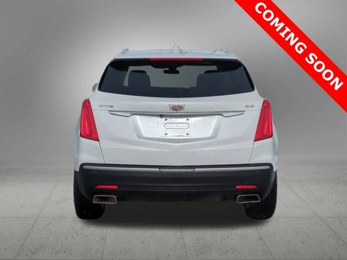 Used 2018 Cadillac XT5 Luxury w/ Driver Awareness Package image 5