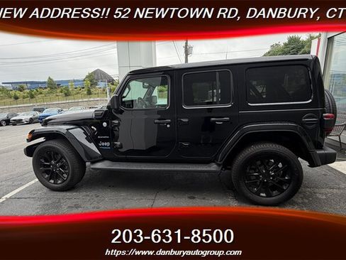 Used 2021 Jeep Wrangler Unlimited Sahara w/ Cold Weather Group AWD/4WD image 2