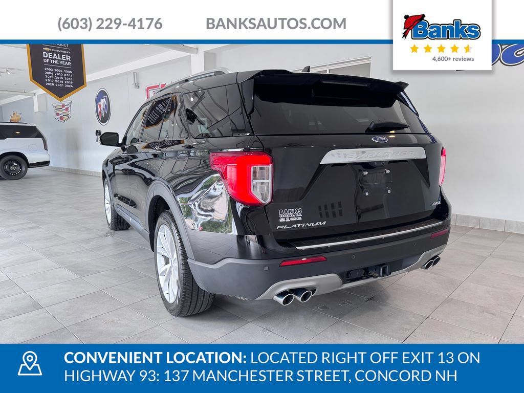 Used 2024 Ford Explorer Platinum w/ Technology Package AWD/4WD image 6