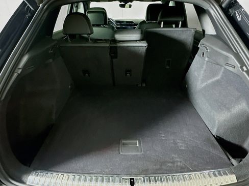 Used 2021 Audi Q3 2.0T Premium w/ Convenience Package image 28