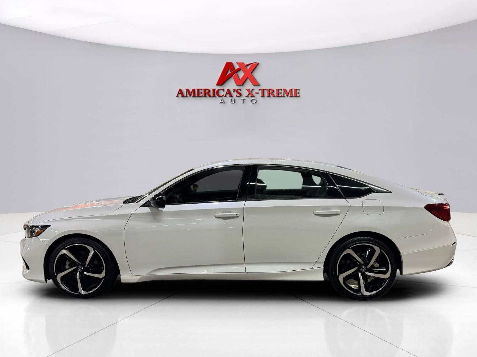 Used 2022 Honda Accord Sport image 4
