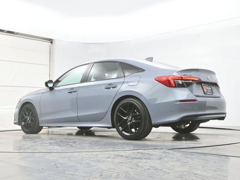 Used 2024 Honda Civic Sport image 31