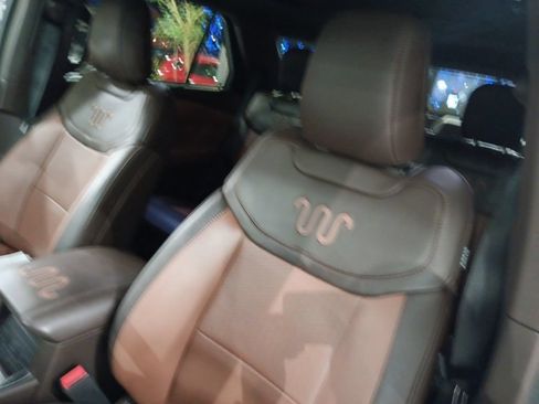Used 2022 Ford Explorer King Ranch w/ Technology Package AWD/4WD image 6