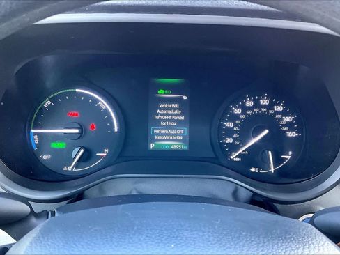 Certified 2024 Toyota Sienna LE image 25