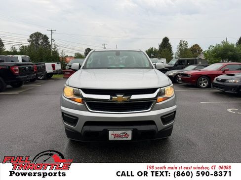 Used 2018 Chevrolet Colorado W/T w/ WT Convenience Package AWD/4WD image 3