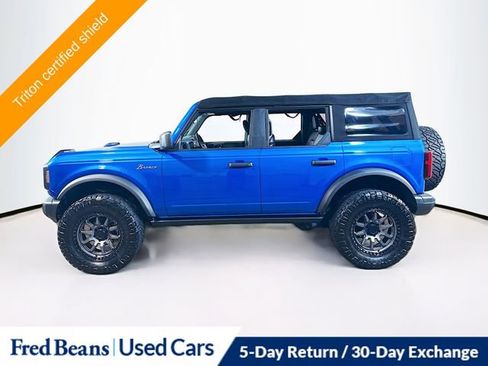 Used 2022 Ford Bronco Black Diamond image 4