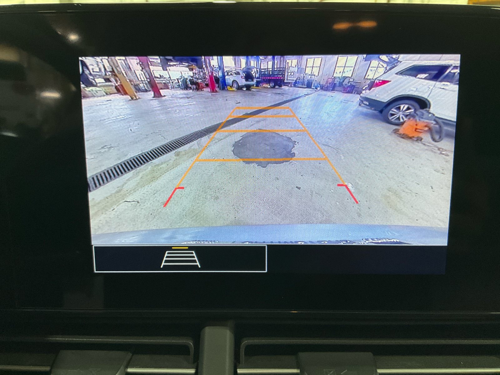 Used 2024 Chevrolet Trax RS w/ Driver Confidence Package FWD image 25