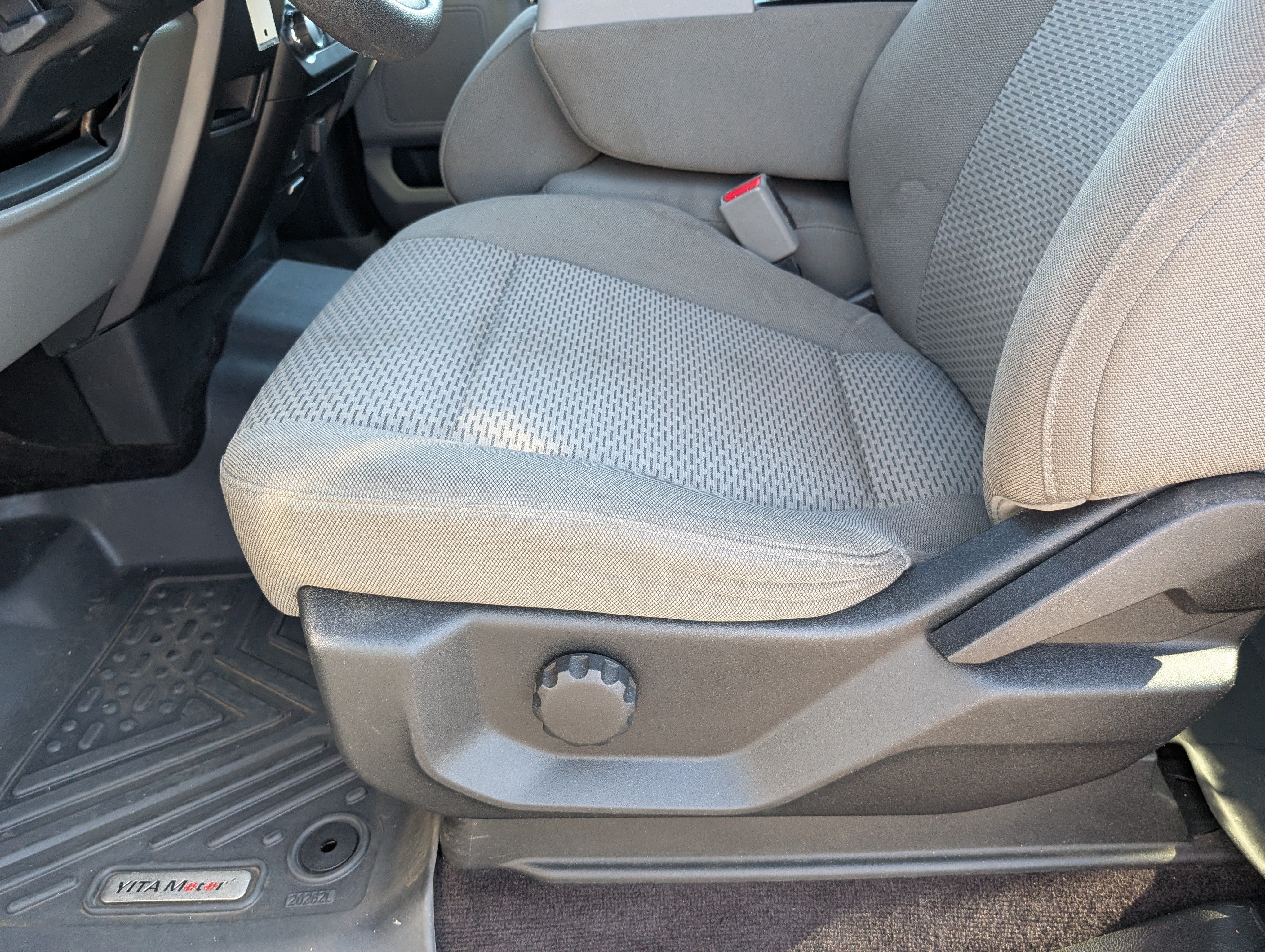 Used 2017 Ford F150 XLT RWD image 12