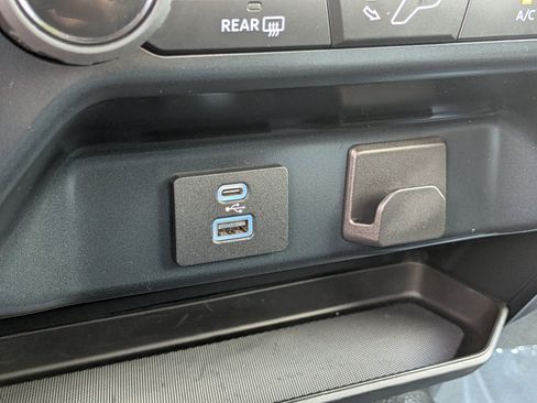 Used 2024 Ford F150 XL w/ Equipment Group 103A High image 28