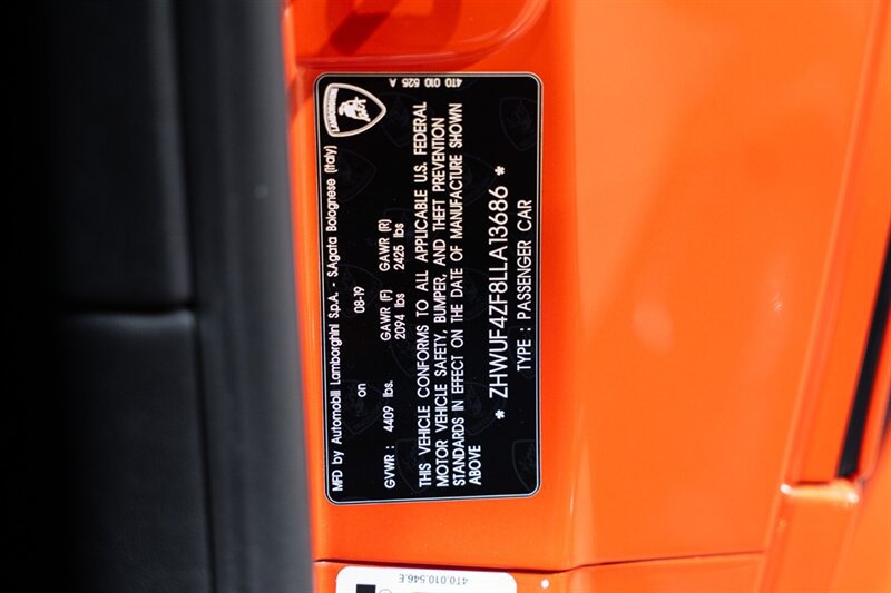 Used 2020 Lamborghini Huracan EVO AWD/4WD image 26