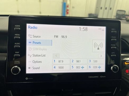 Used 2023 Toyota Camry XSE FWD image 14