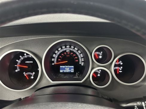 Used 2011 Toyota Tundra Limited w/ Memory Pkg AWD/4WD image 21