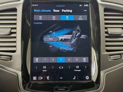 Used 2025 Volvo XC90 B5 Core w/ Climate Package AWD/4WD image 20