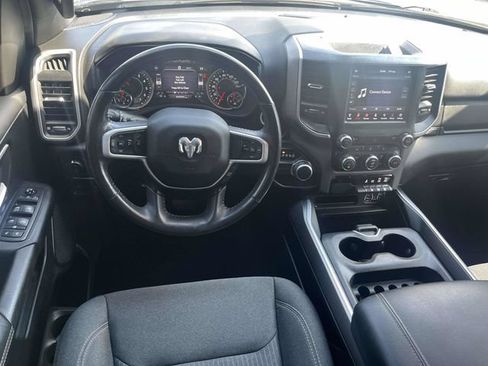 Used 2021 RAM 1500 Big Horn RWD image 17
