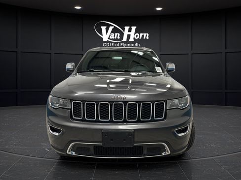 Used 2018 Jeep Grand Cherokee Limited AWD/4WD image 2