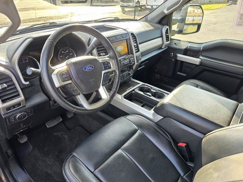 Used 2021 Ford F350 Lariat w/ Lariat Value Package image 9