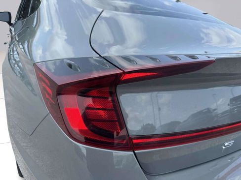 Used 2022 Hyundai Sonata SEL Plus FWD image 15