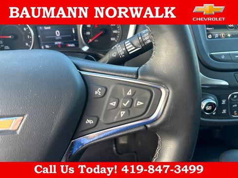 Used 2023 Chevrolet Equinox LT FWD image 19