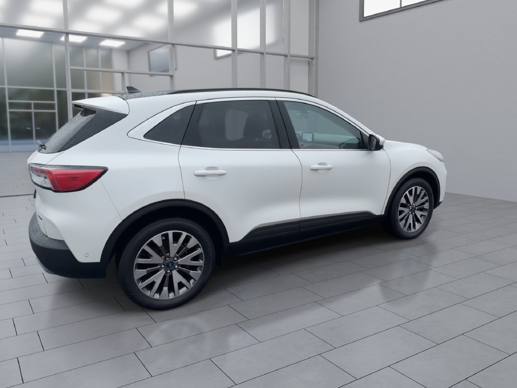 Used 2020 Ford Escape Titanium AWD/4WD image 8