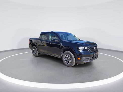 New 2025 Ford Maverick XLT w/ XLT Luxury Package FWD image 2