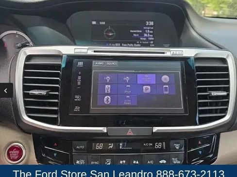 Used 2017 Honda Accord EX-L image 18
