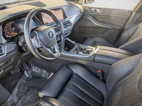 Used 2021 BMW X5 xDrive40i w/ Premium Package image 10